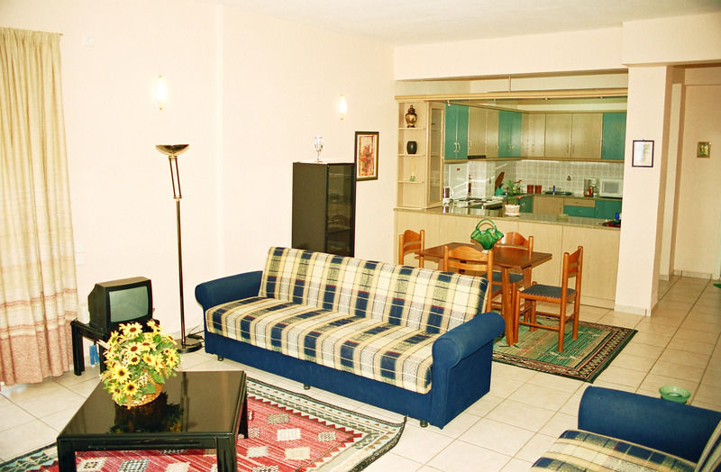 Sandy Bay Hotel Plomari Exterior foto