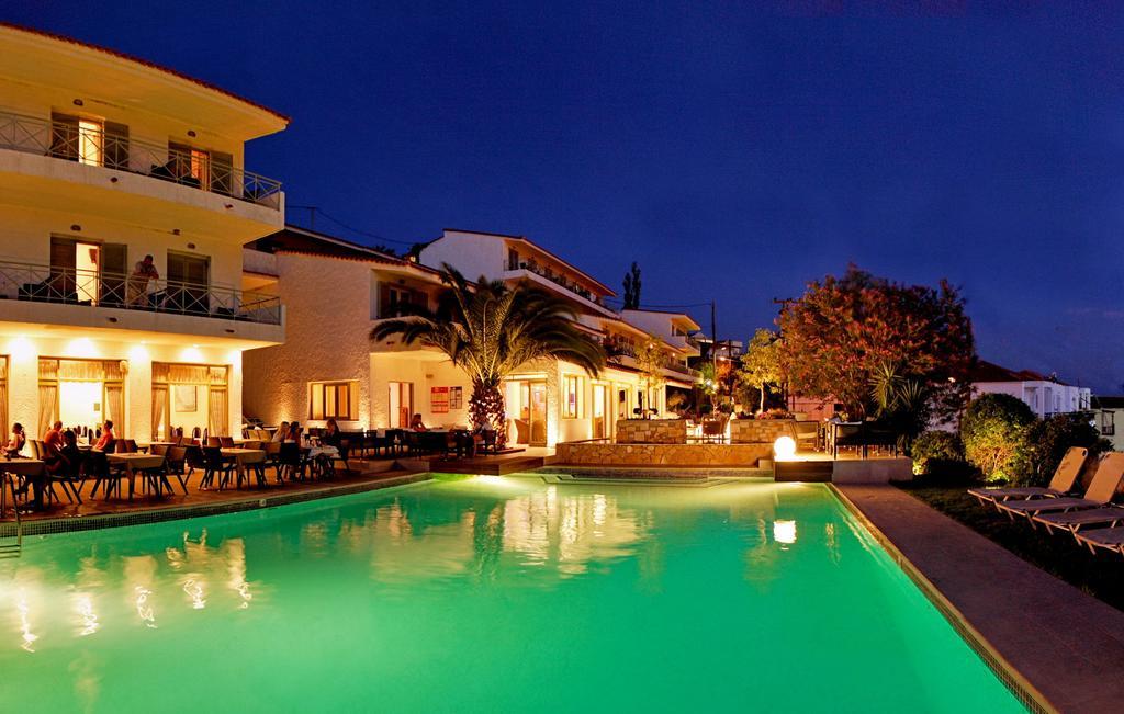 Sandy Bay Hotel Plomari Exterior foto